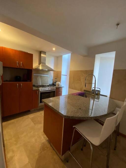 Hermoso Departamento En Bosques De Las Lomas Dos Habitaciones Мексико Сити Екстериор снимка