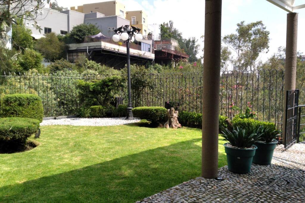 Hermoso Departamento En Bosques De Las Lomas Dos Habitaciones Мексико Сити Екстериор снимка